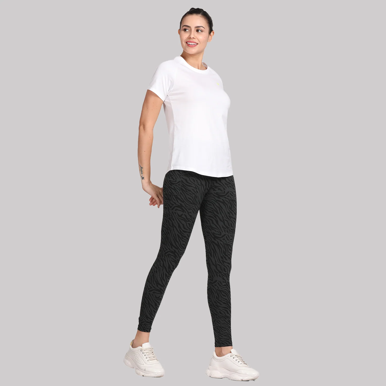 Women’s Organic Yoga Pant for Flexible, Breathable Movement - Image 8