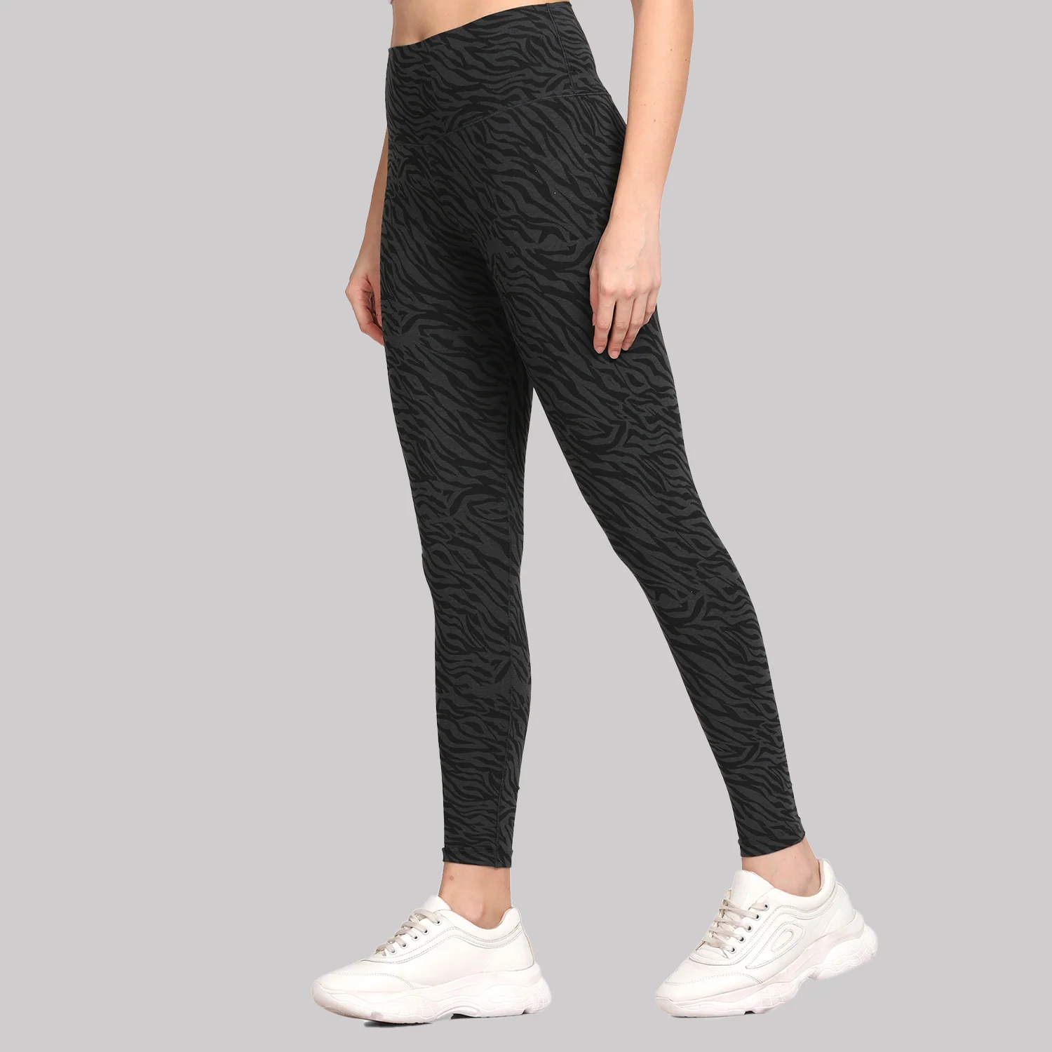 Women’s Organic Yoga Pant for Flexible, Breathable Movement - Image 9