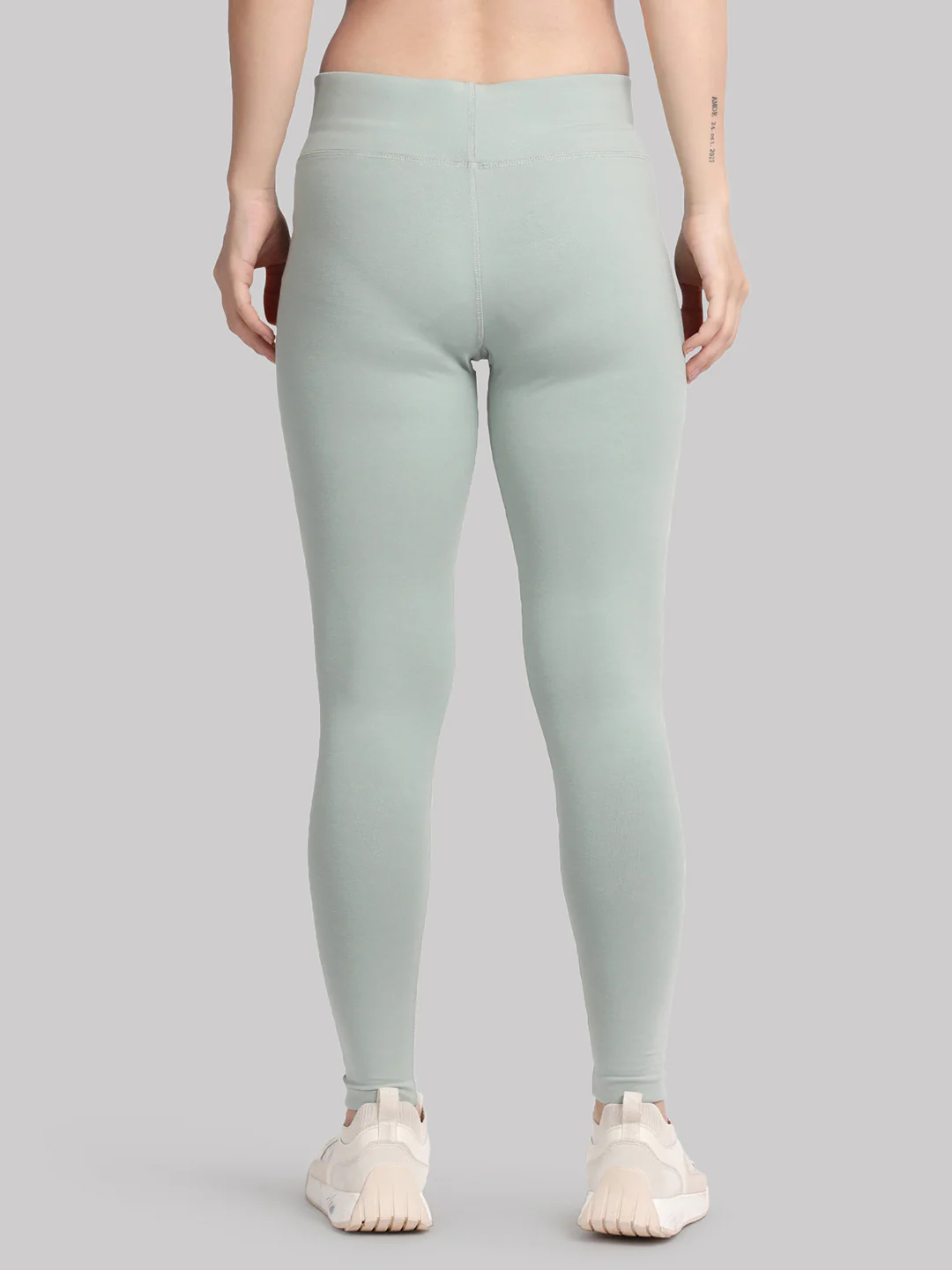 Women’s Yoga Pants Designed for Everyday Practice & Comfort - Image 11