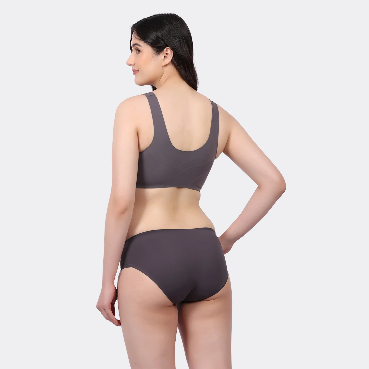 Women’s Seamless Bonded Slip-On Bra with Removable Pads and Full Coverage - Image 19