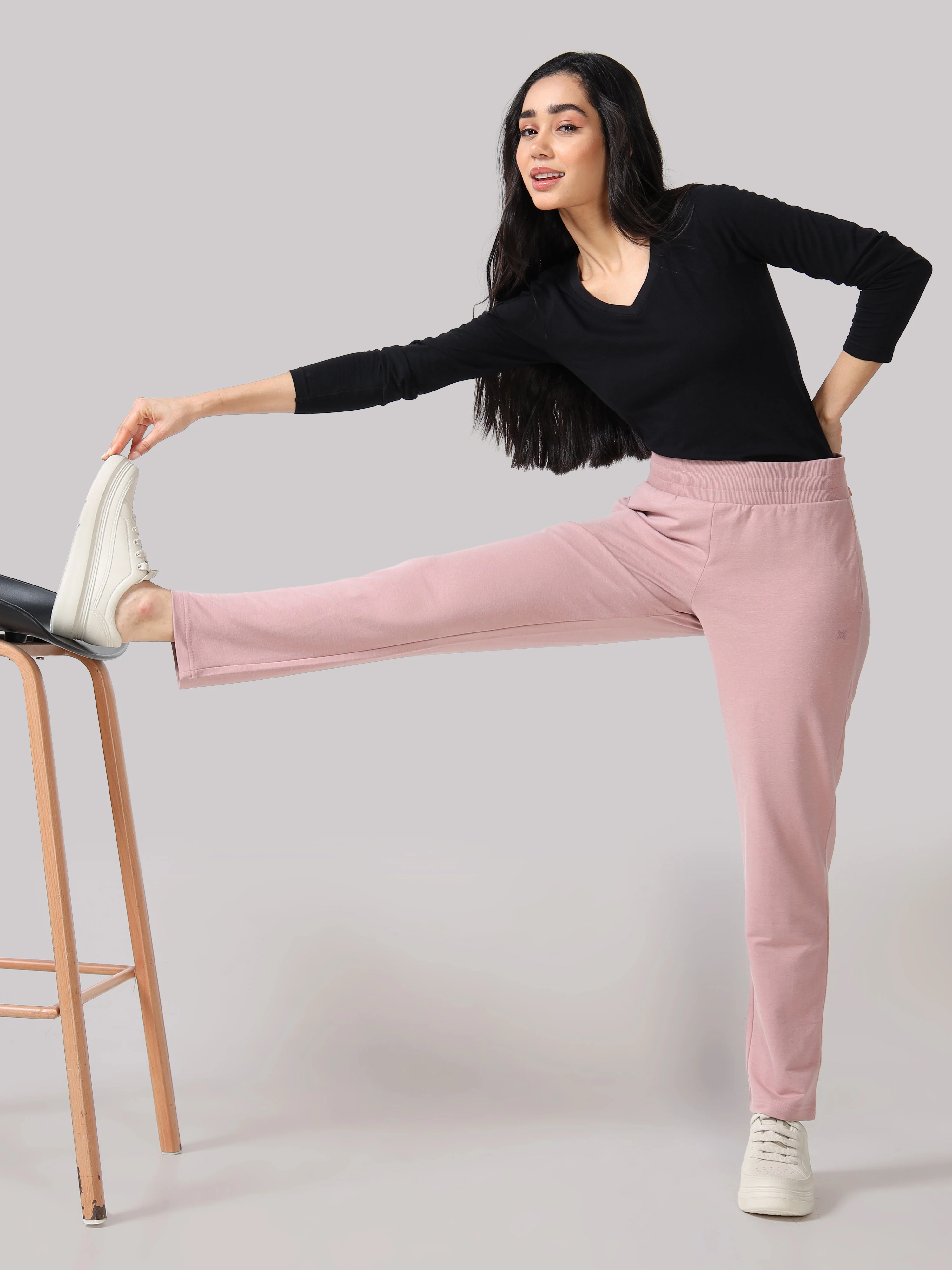Women’s Track Pants for Training, Warm-Ups & Everyday Wear - Image 27