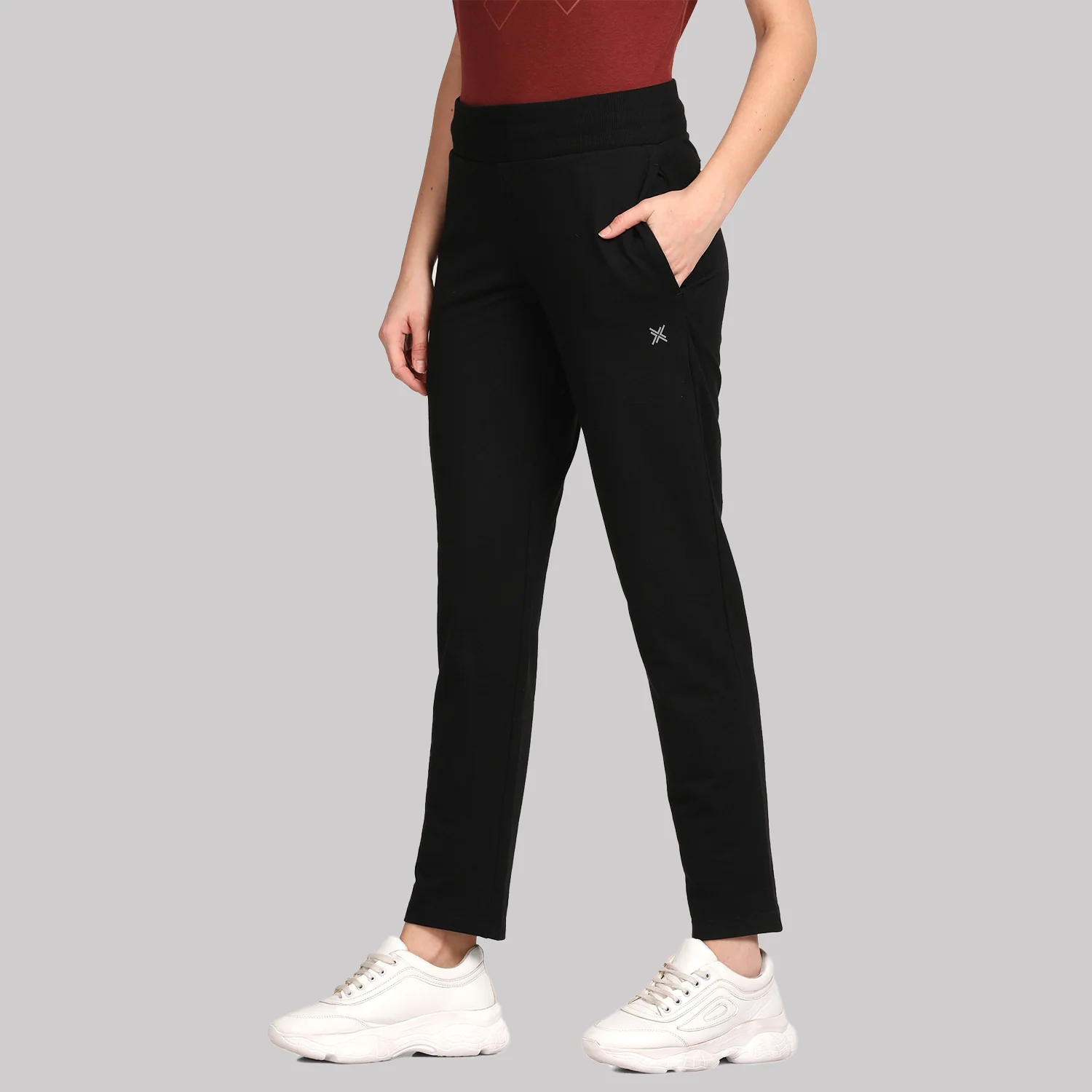 Women’s Track Pants for Training, Warm-Ups & Everyday Wear - Image 4